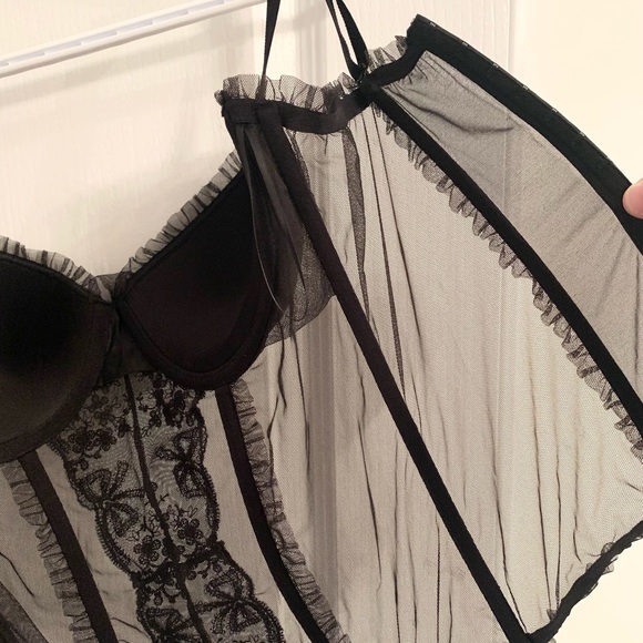 Victoria Secret Bridal Black Lingerie and matching skirt brand new condition - Picture 6 of 16